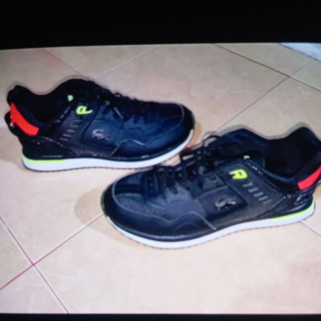 Sepatu Lacoste Bekas