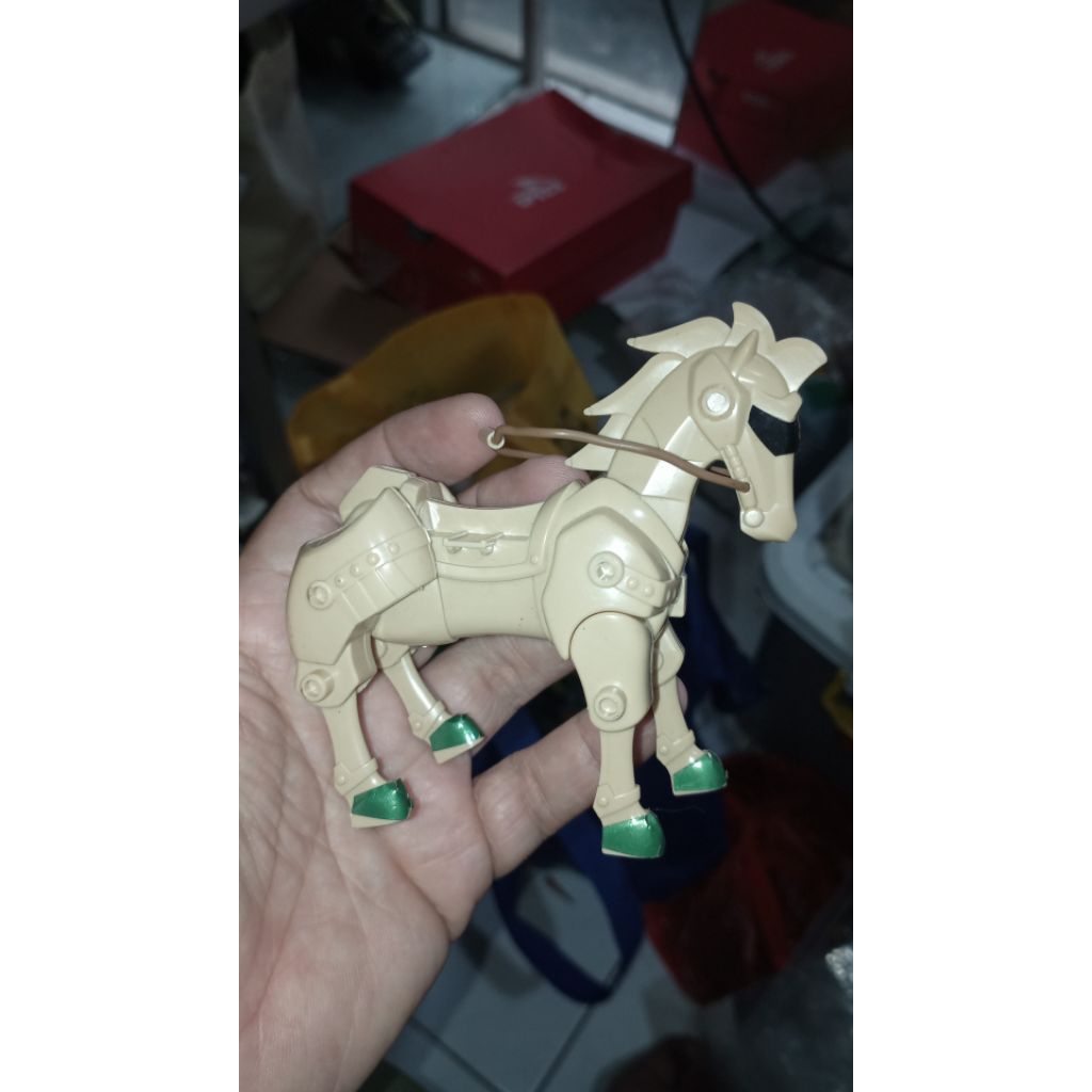 figure kuda gundam mini ada minus