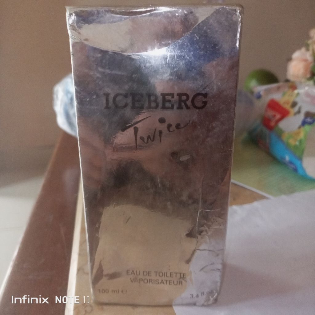 vintage ice Berg Twice.