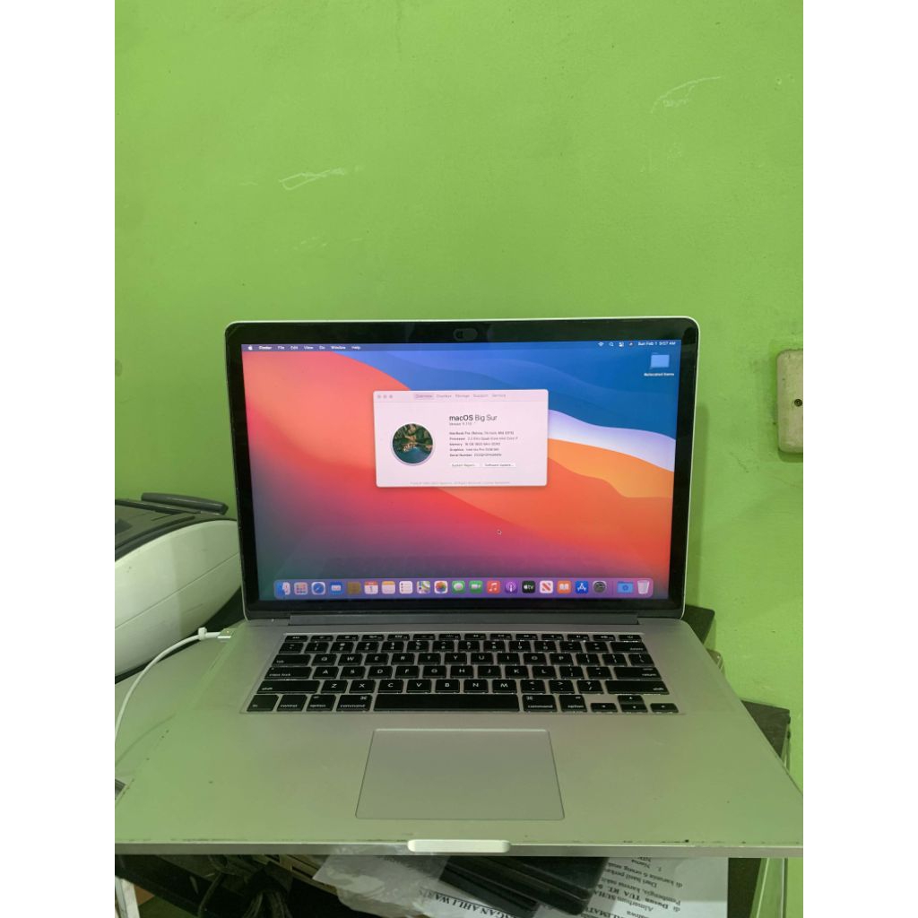 Macbook Pro Retina 15 inch 2015 intel i7 Ram 16gb Minus