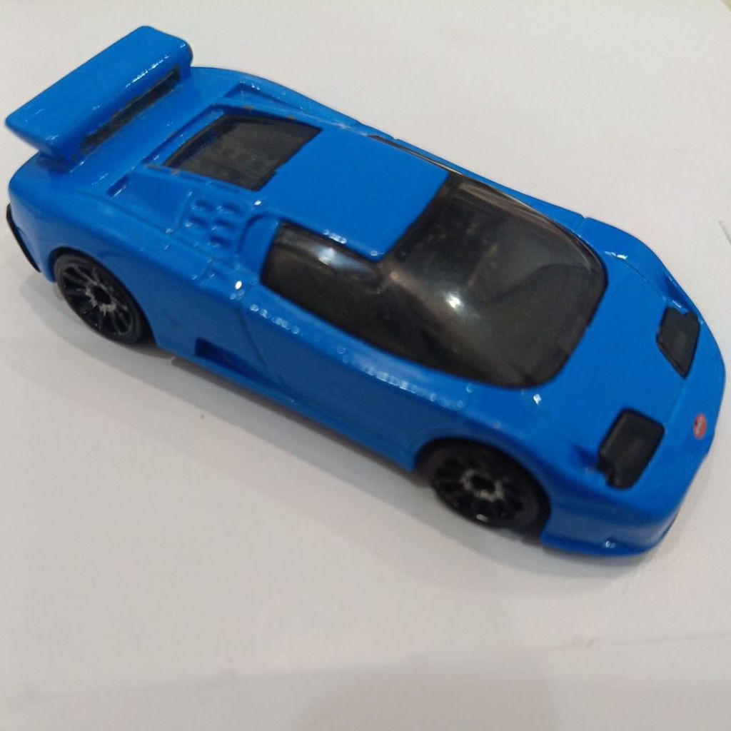 Sale Loose Hotwheels 94 Bugatti EB110SS