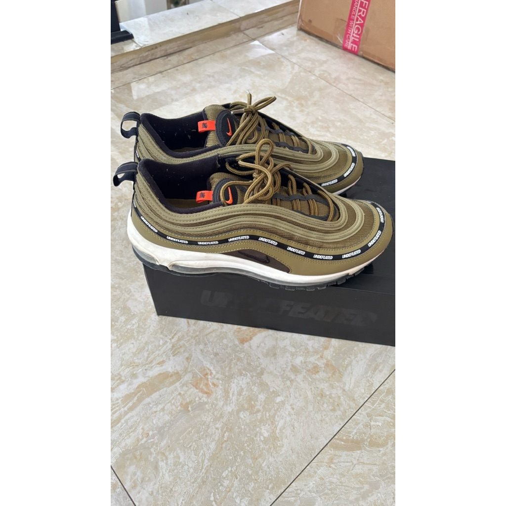 Nike Air Max 97 Undefeated Militia Green Size 43