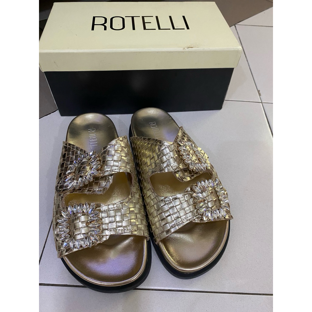 Rotelli sandal