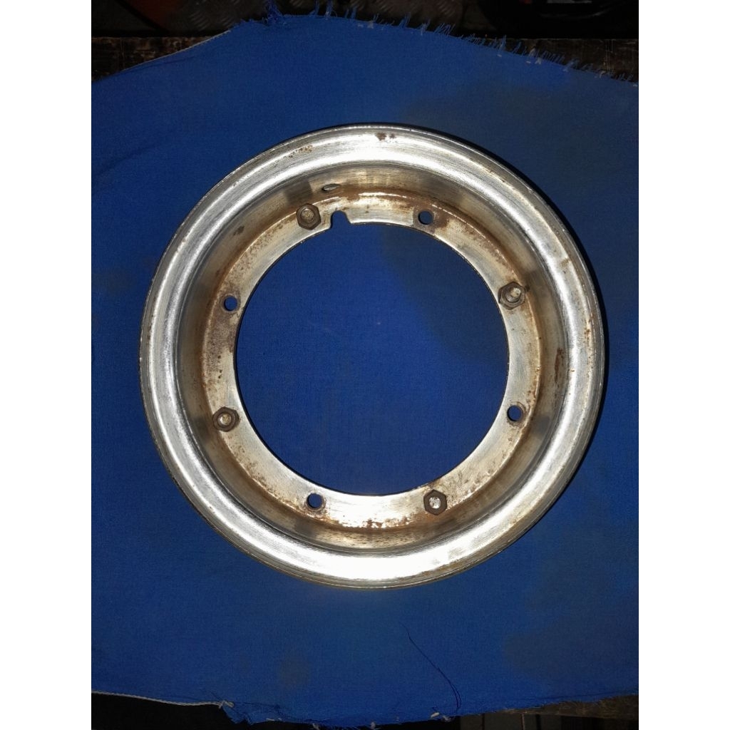 velg vespa super ring 8 besi croom utuh mulus bekas super ps bajaj dll