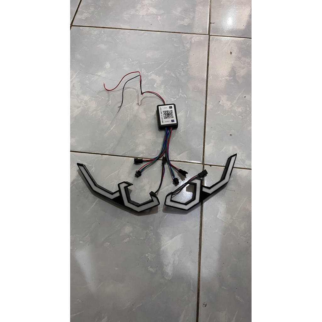 Hexaframe CBR150R kanan/kiri saja