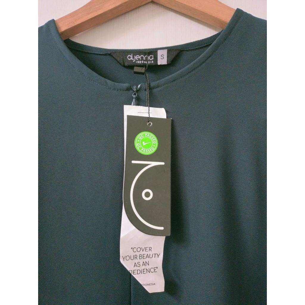 Saila Abaya Aljenna preloved like new bahan mazen anti UV size S PB 131 cm