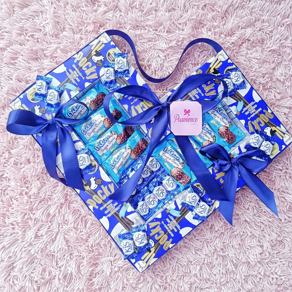 Pokcy biru tua bentuk love mix permen kiss dengan dilan mini