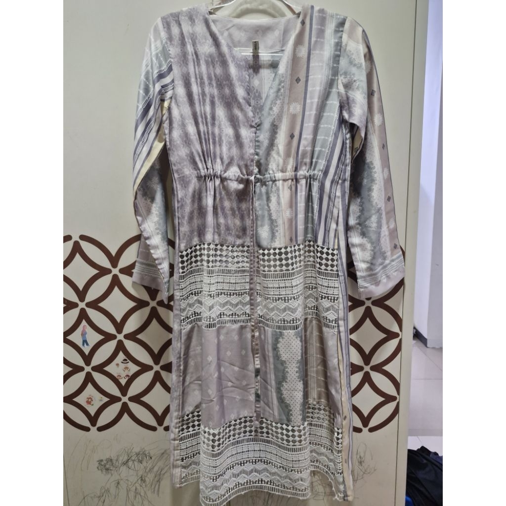 Preloved baju Koko tunik vanilla hijab