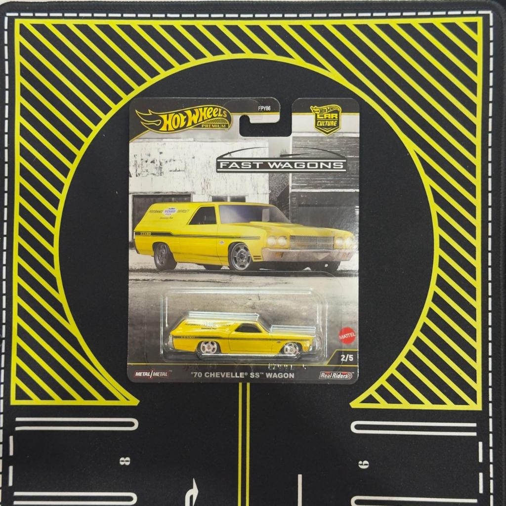 HOT WHEELS 70 CHEVELLE SS WAGON FAST WAGON PREMIUM YELLOW