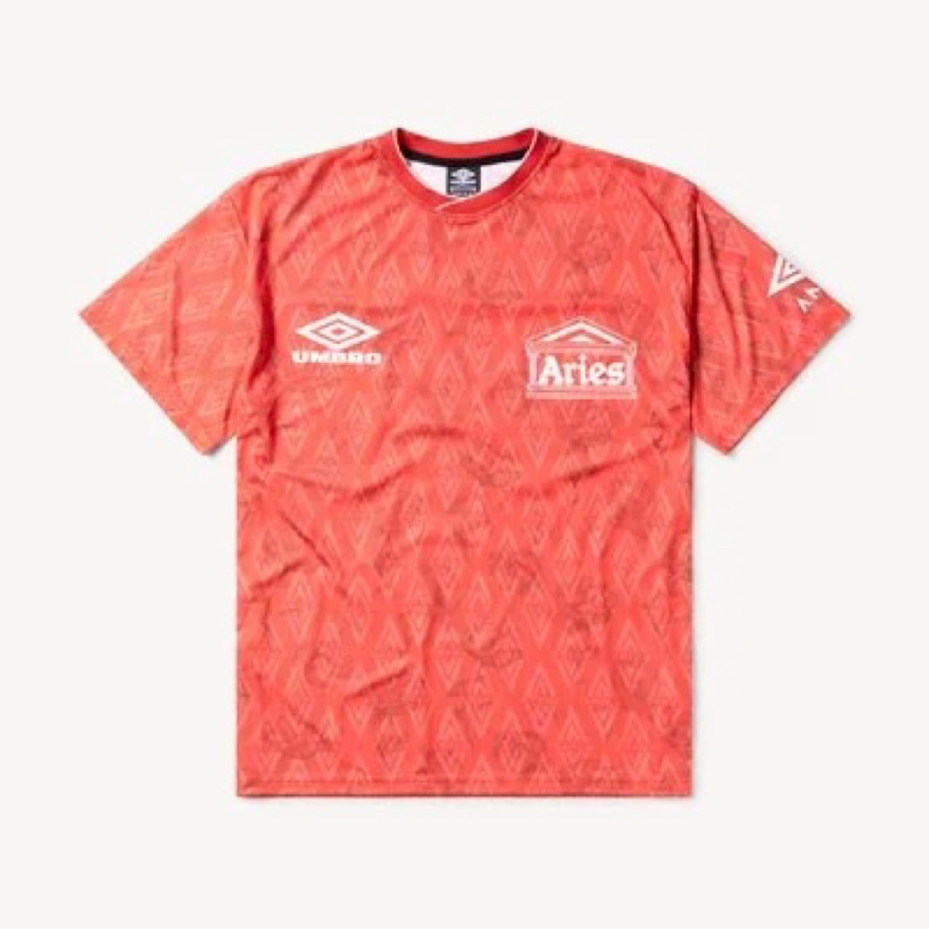 ARIES x UMBRO