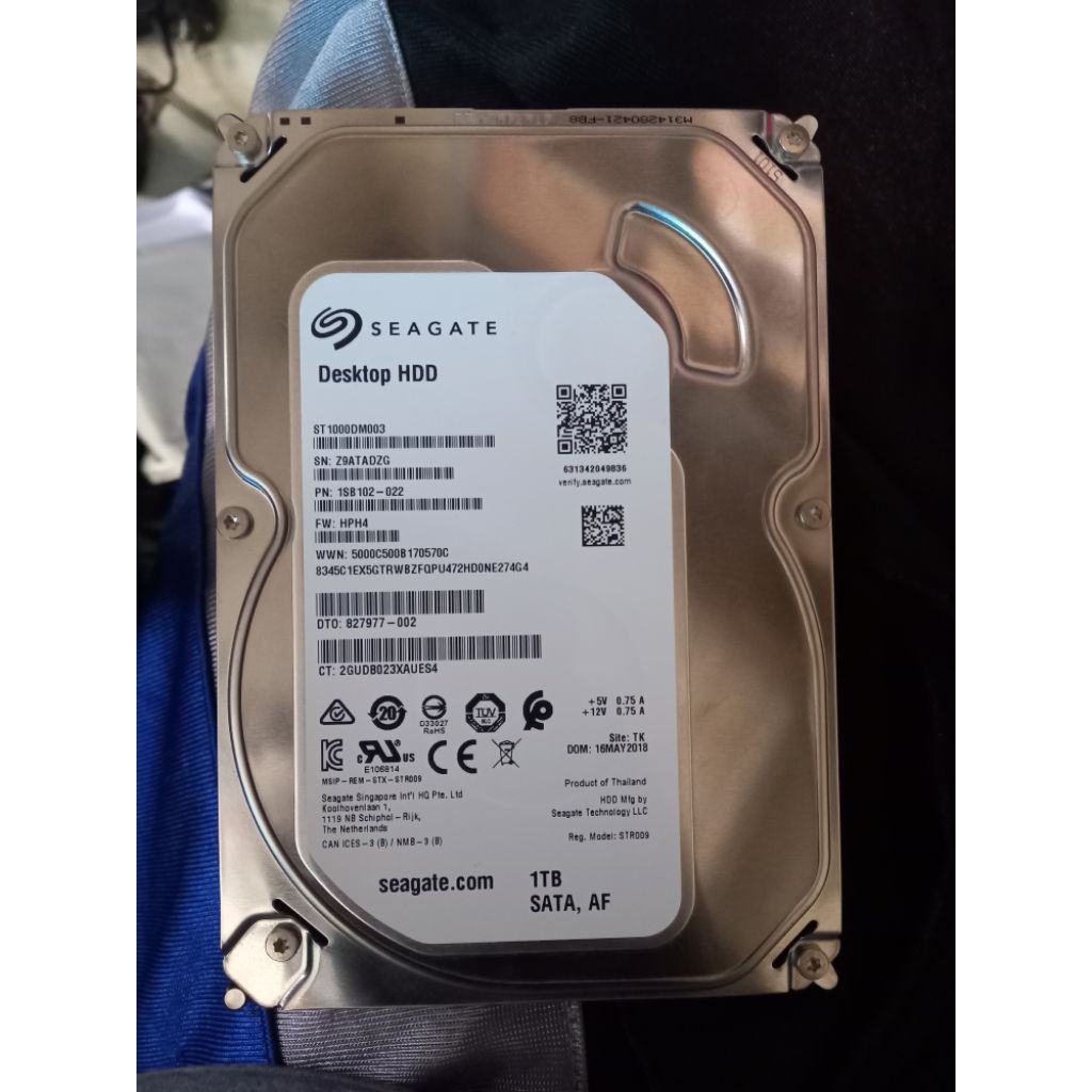 Hardisk komputer pc 1000gb 2000gb 3000gb 1tb 2tb 4Tb 500gb merk seagate atau WD  1000gb 2000gb 4000g