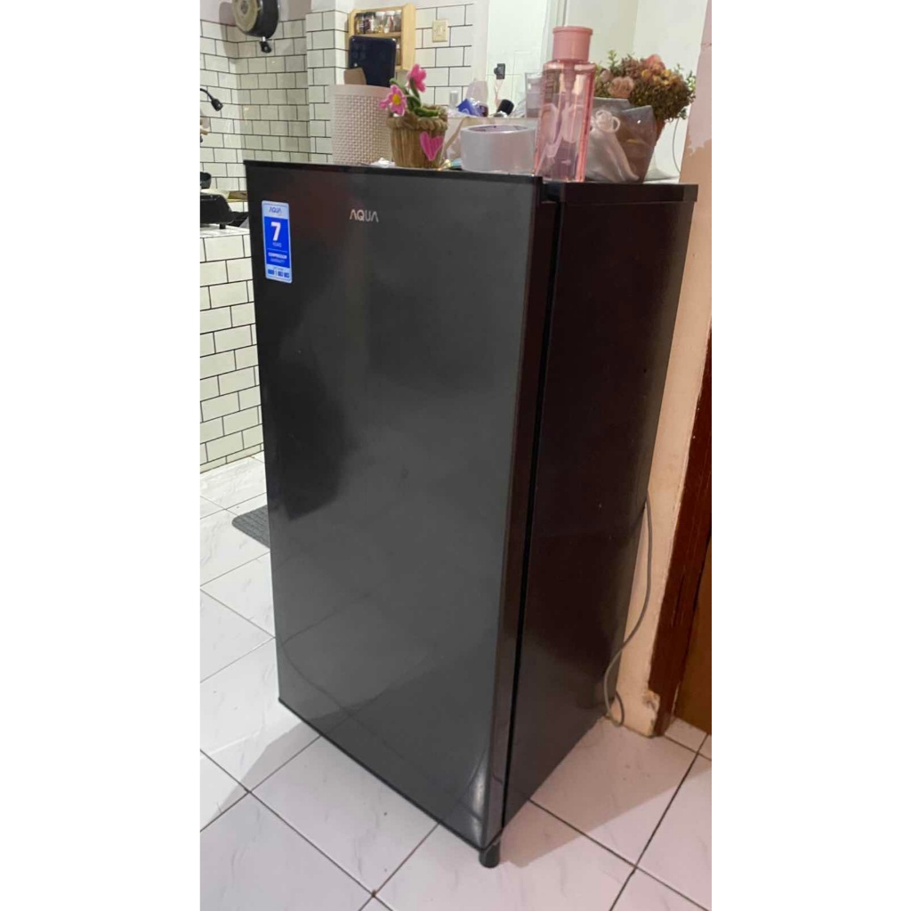 Kulkas 1 Pintu Second AQUA ADR D181