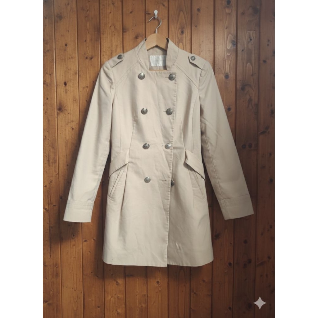 COAT BLAZER ADA BELT WARNA CREAM COKSU