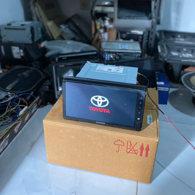 head unit original toyota alphard