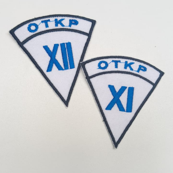 Bet Kelas SD SMP SMA Custom Warna Kelas Nama Skolah 1 2 baris / Atribut Sekolah / Lokasi Sekolah Seg