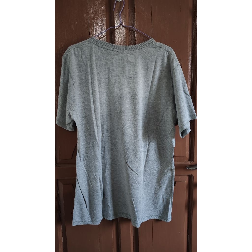 kaos abercrombie second preloved