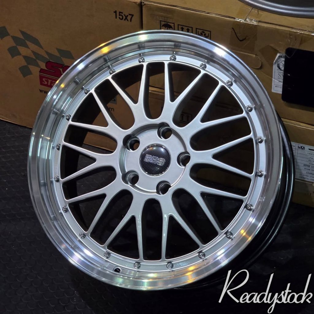 velg bbs lm flow forming ring 18 lebar 8 pcd 5x114,3 velg mobil ring 18 pnp mobil Innova reborn vent