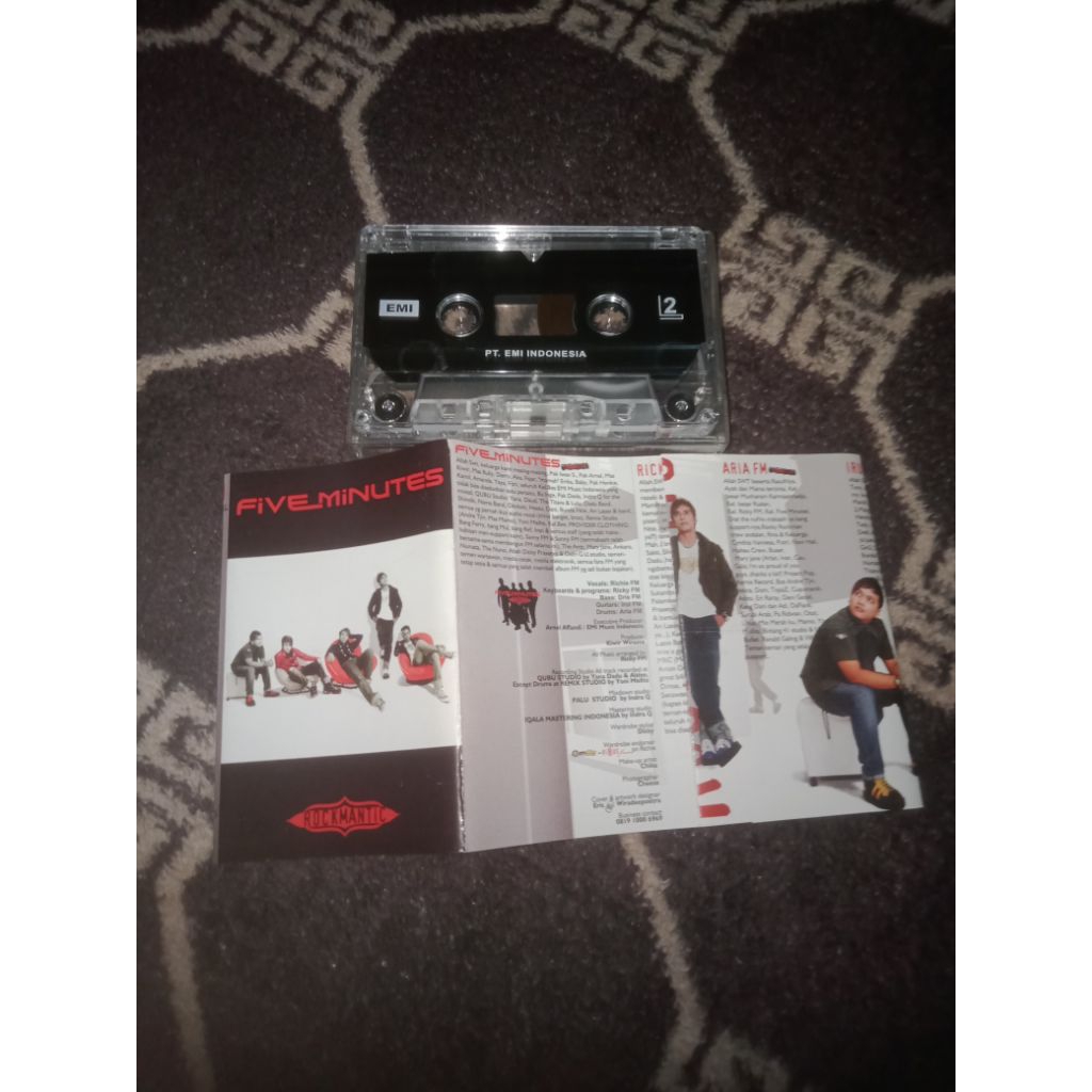 kaset pita five minutes rockmantic