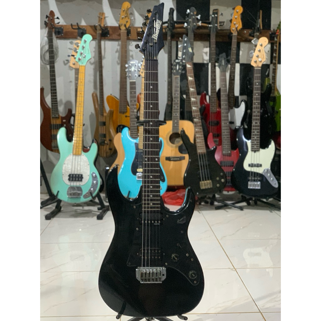 gitar elektrik ibanez gio original