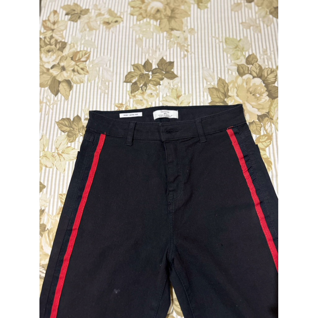 preloved jeans bershka