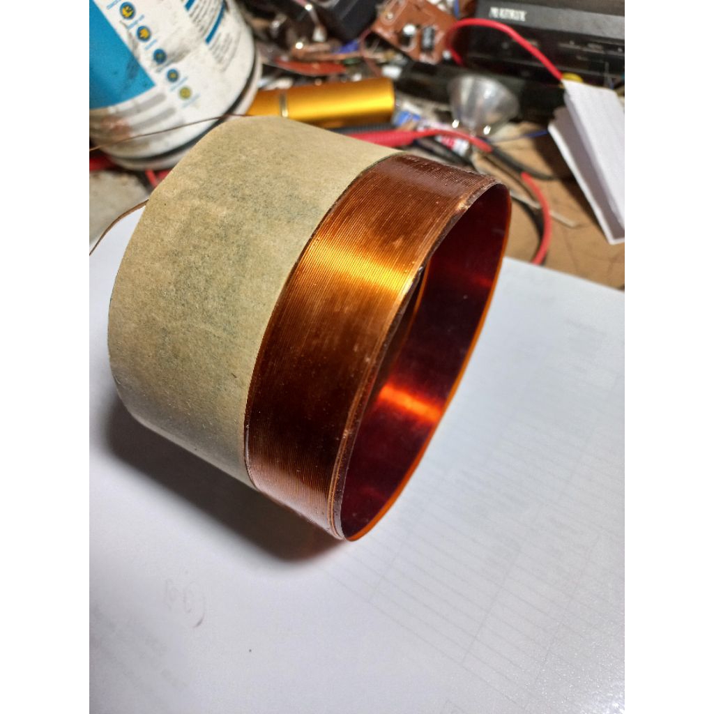 spull speker 18 inch. voic voil 4 inch