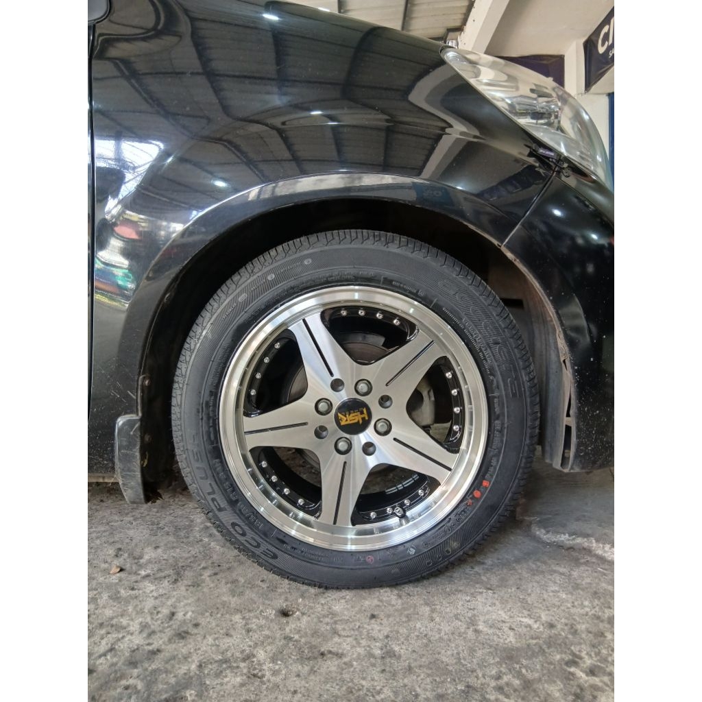 Paketan Velg Dan Ban Hsr Original Celong Type Anambas R15 /ban Accelera