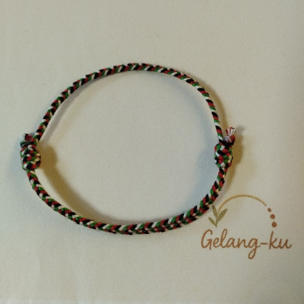 gelang tali merah hitam putih hijau