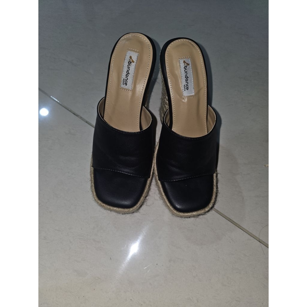 preloved high heel wanita