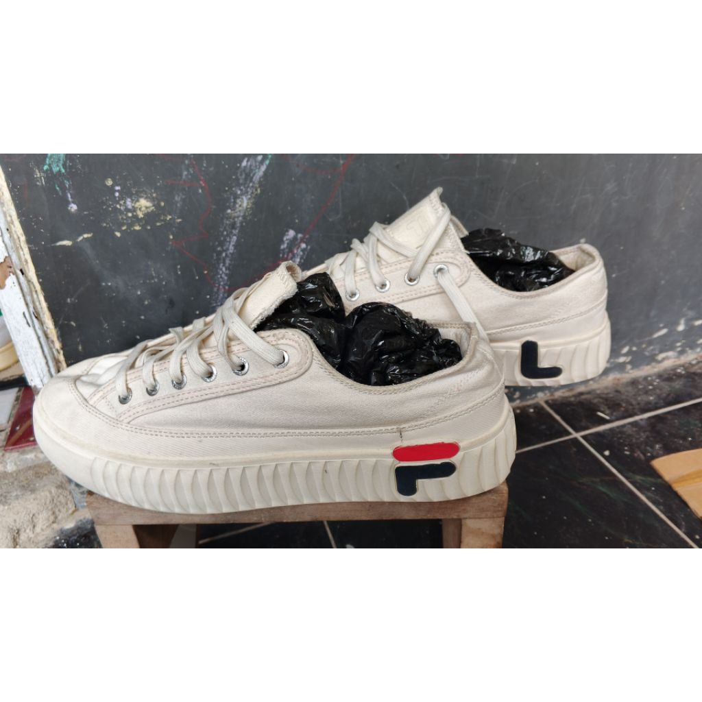 sepatu second toko fila44