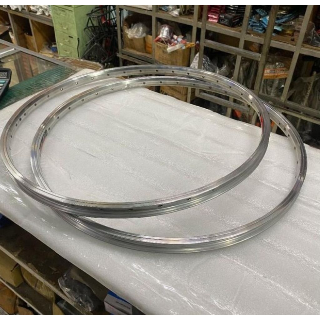 veleg rims 700c platinum 36 hole rim brake alloy double wall silver chrome 36h mata ikan etrto 630 d