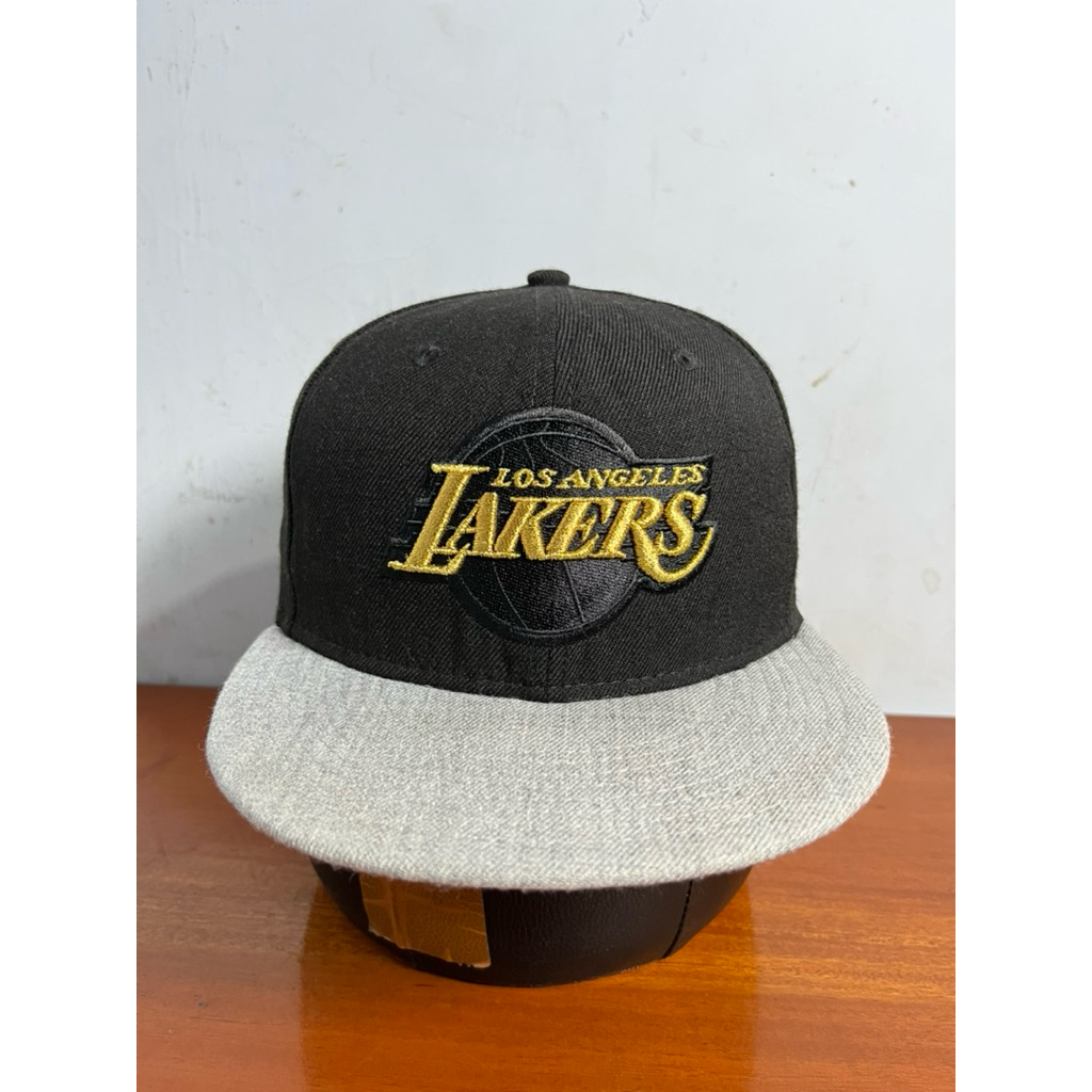 topi new era x nba lakers logo gold original second