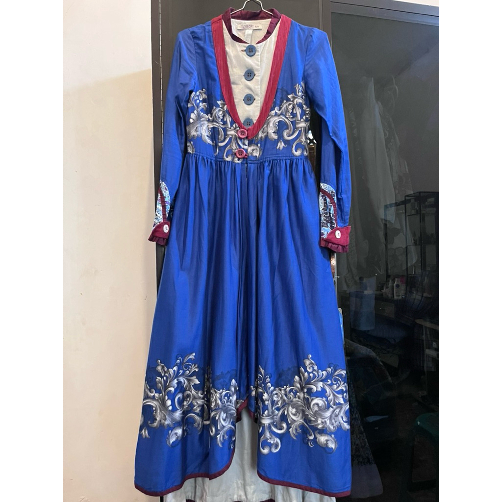 Preloved Tuneeca Statistic Ukuran XS