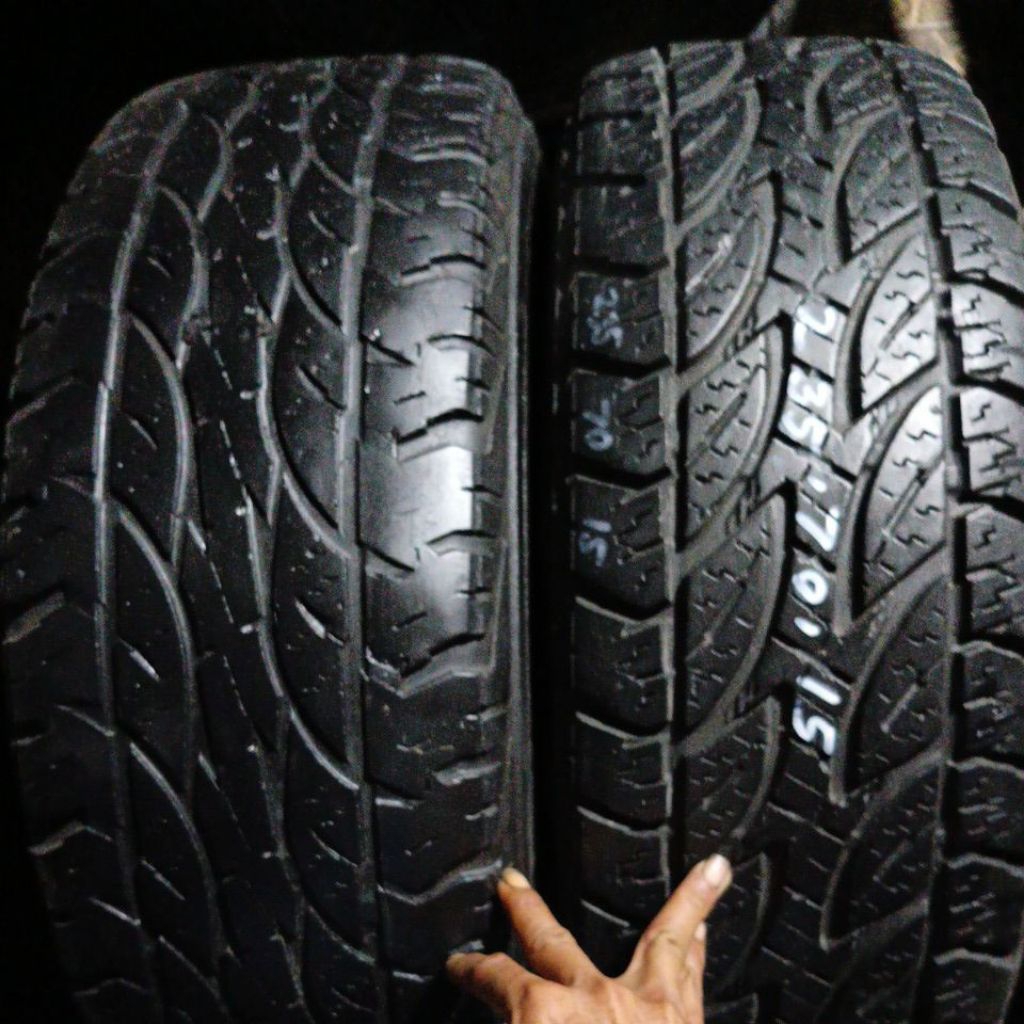 Ban Second Ukuran R15/235/70