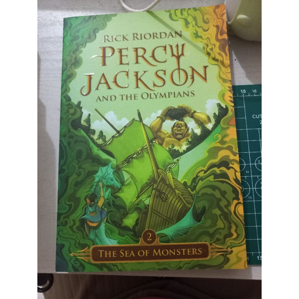 PRELOVED NOVEL/BUKU PERCY JACKSON 1 & 2 - RICK RIORDAN