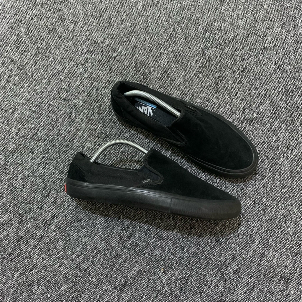 vans slip on pro full black