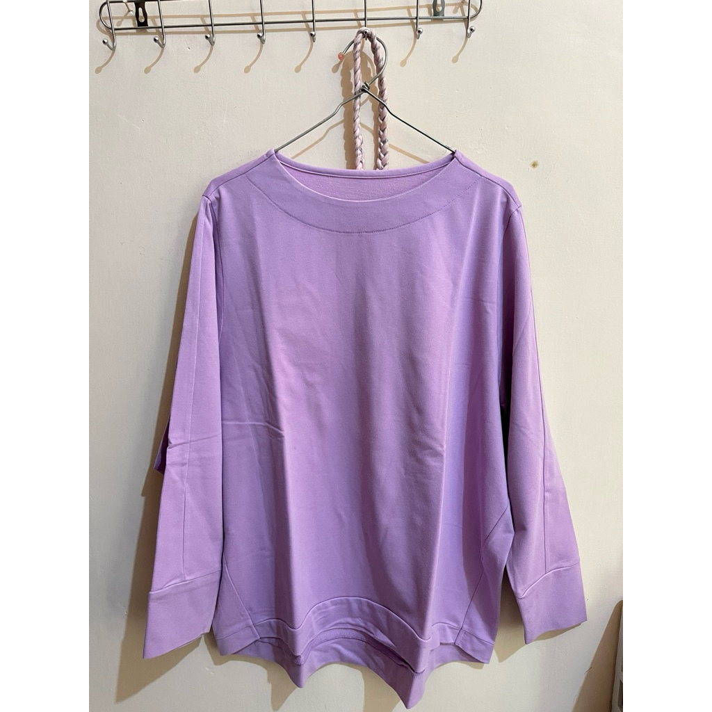 Preloved Kaos Batwing