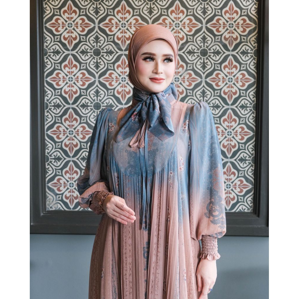 DMC | ALEXANDRIA, DIVALUNA, SHOPIA GAMIS / DRESS SYAR'I SET SCRAF & KHIMAR by OMEIRO