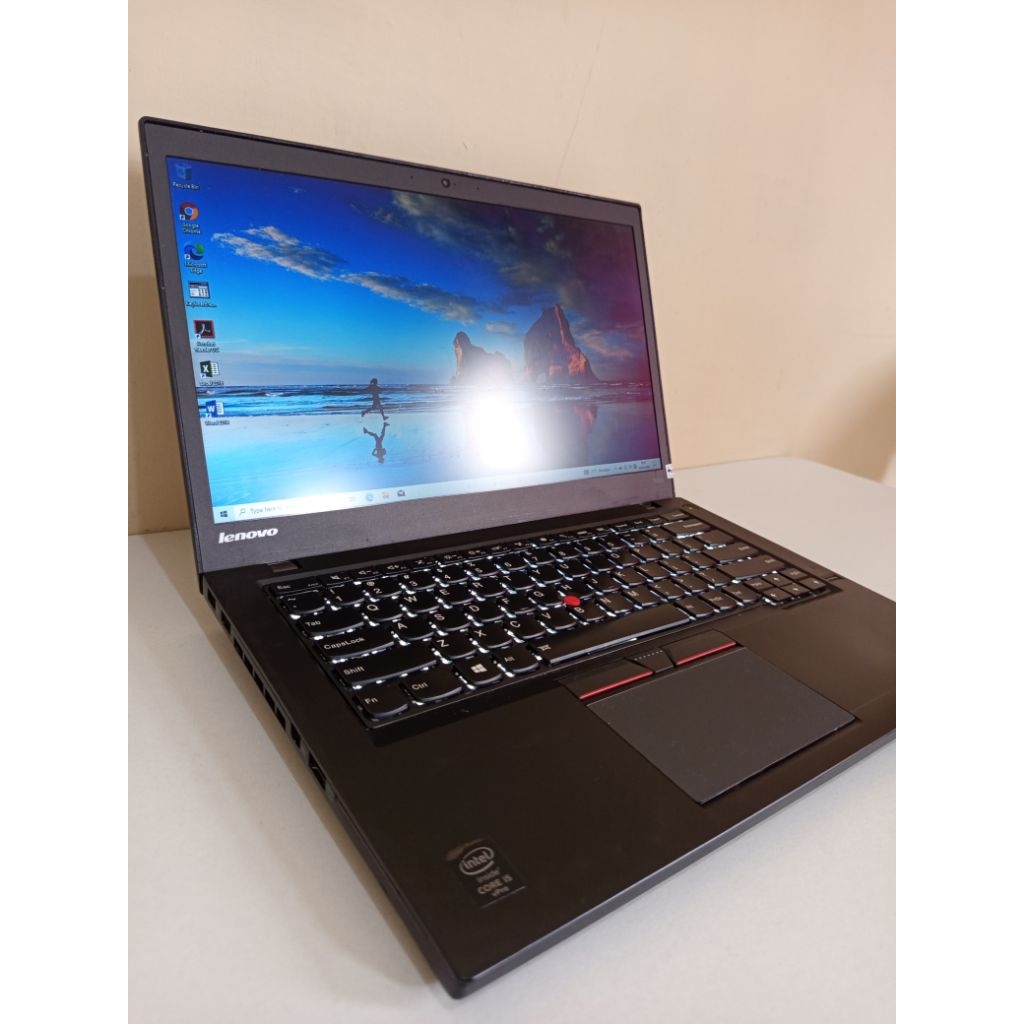 Laptop Lenovo Thinkpad T450s i5 RAM 8 GB SSD 256 GB