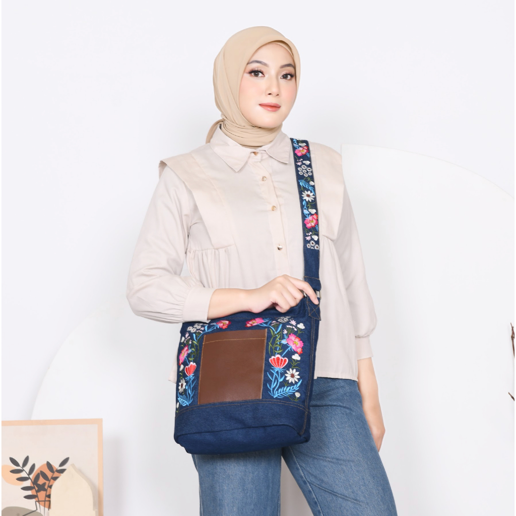Tas Selempang Wanita Bordir Bahan Jeans - Tali full Bordir, Tali Panjang adjustable - Tas Bordir Mal