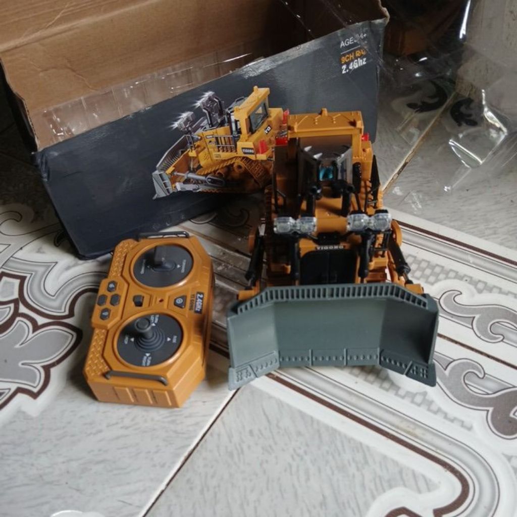 rc bulldoser yigong 9 ch