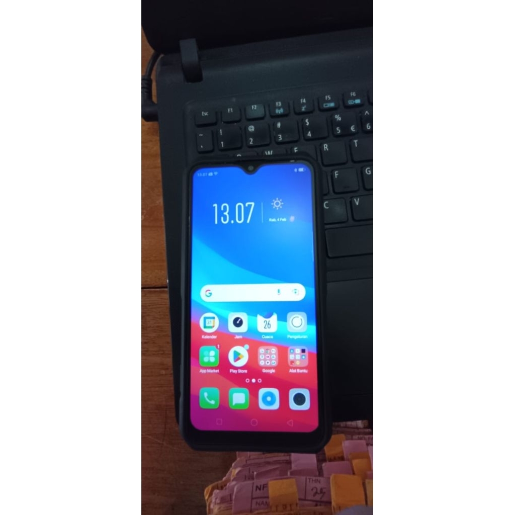 Oppo A7 – RAM 4GB / ROM 64GB