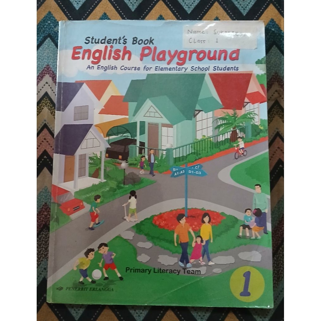 BUKU STUDENT'S BOOK ENGLISH PLAYGROUND 1,BEKAS ORIGINAL