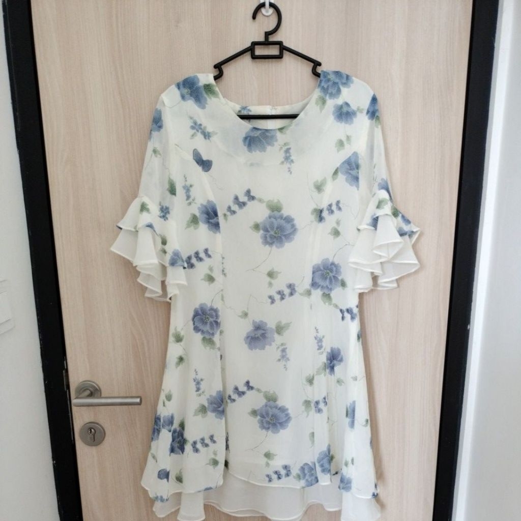 Preloved Floral Dress