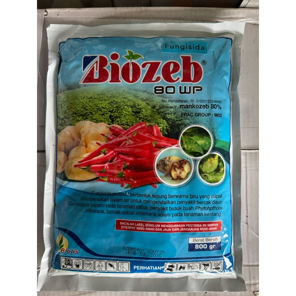 Fungisida Biozeb 80 WP 800 gram- Mancozeb warna biru 80%