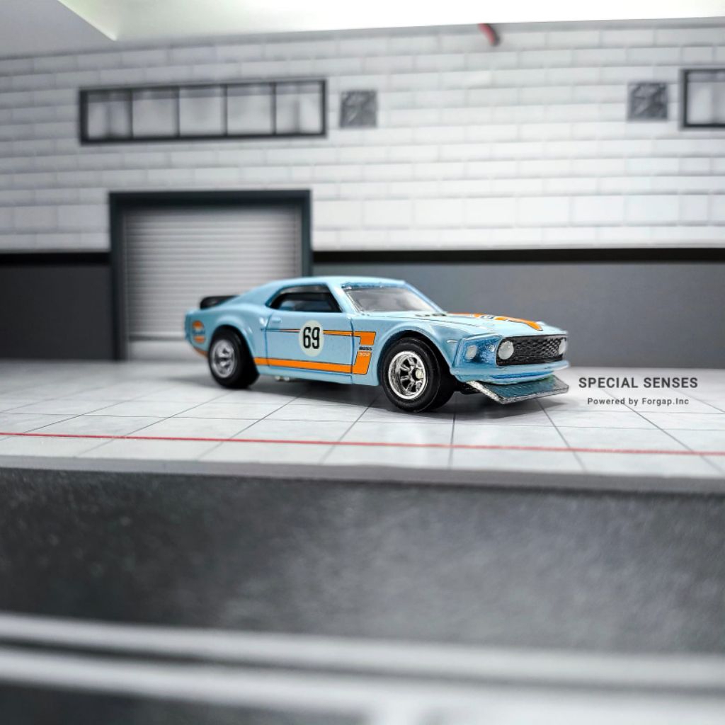 Hot Wheels Premium 69 Ford Mustang Boss 302 Gulf Livery Loose
