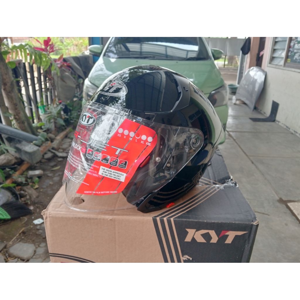 KYT TTR JET LIKE NEW SIZE L SECOND BEKAS