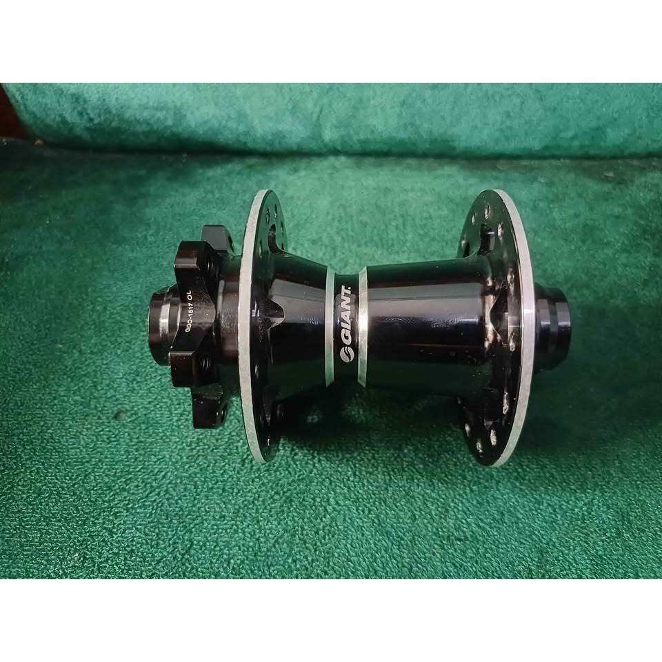 Hub Depan Giant TA Non boost 15x100 28 Hole