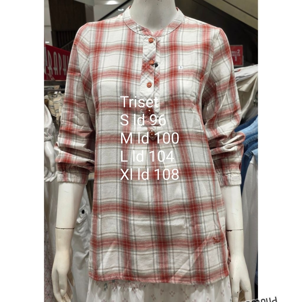Blouse Wanita Triset
