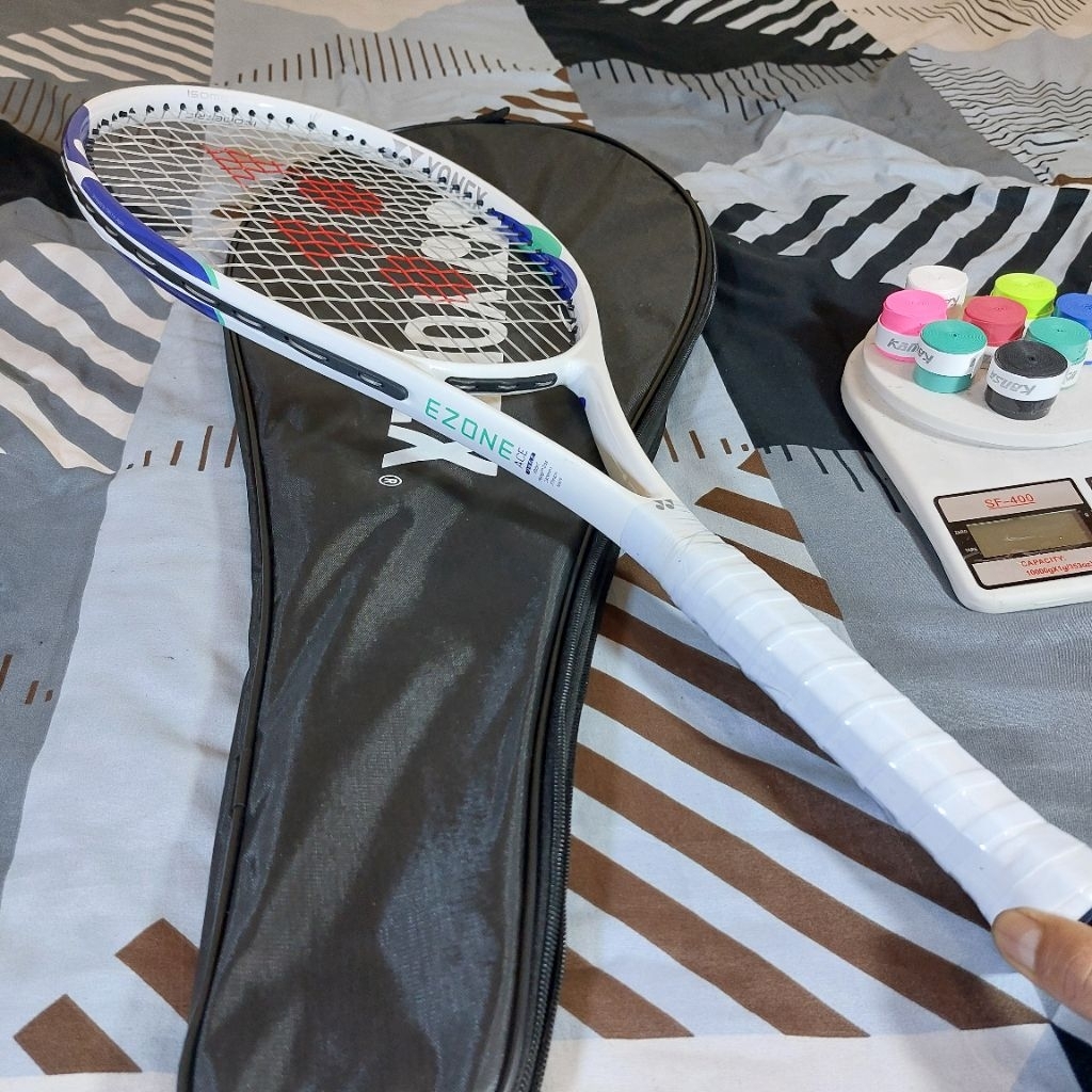 RAKET TENIS SPORT EZONE ACE 08EZ  290GRAM COCOK BUAT PEMULA