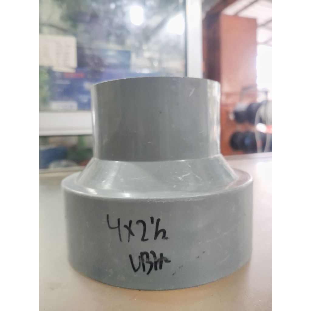 REDUCER SOCK PVC "4 X 2 1/2" INCH